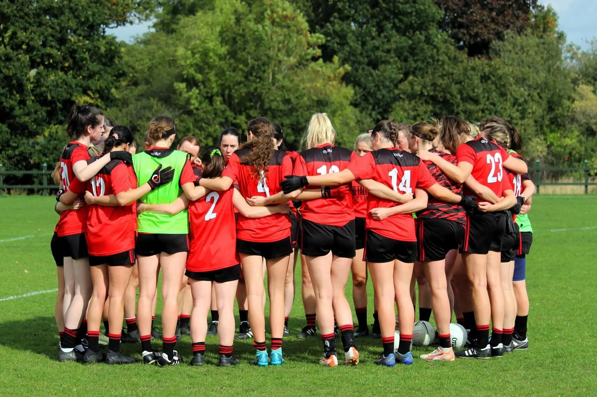 Team huddle at Holloway